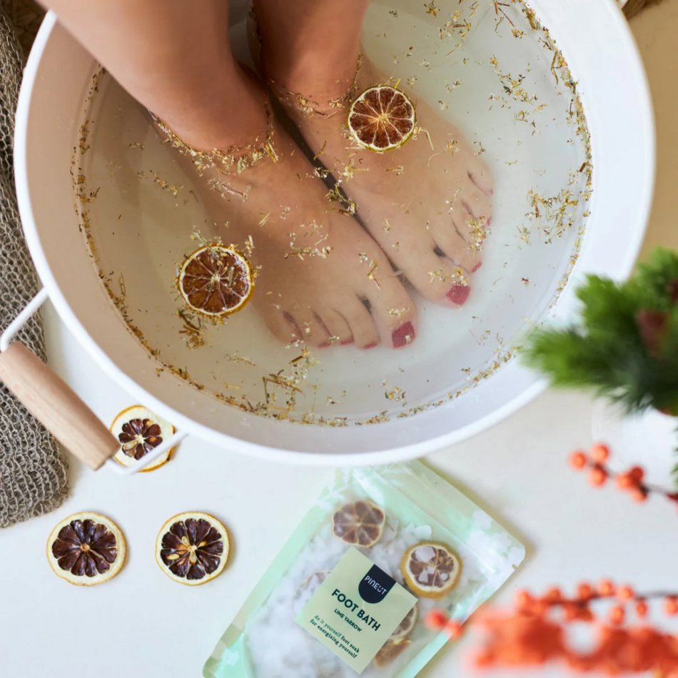 Pineut Voetjes omhoog - voetenbadje